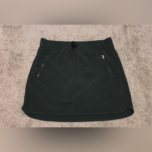 Athleta Skort - Picture 1 of 3